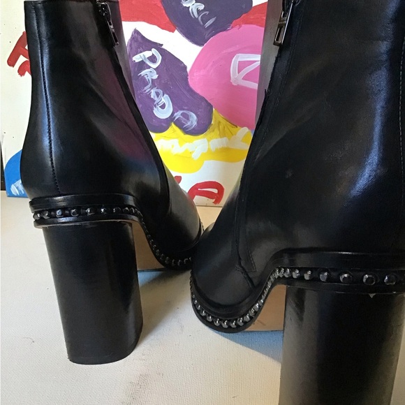 Coach Black Leather Bead Chain Booties Size 11 - Picture 4 of 6